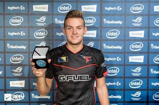 electroNic采访：近来苦苦挣扎，未来难料